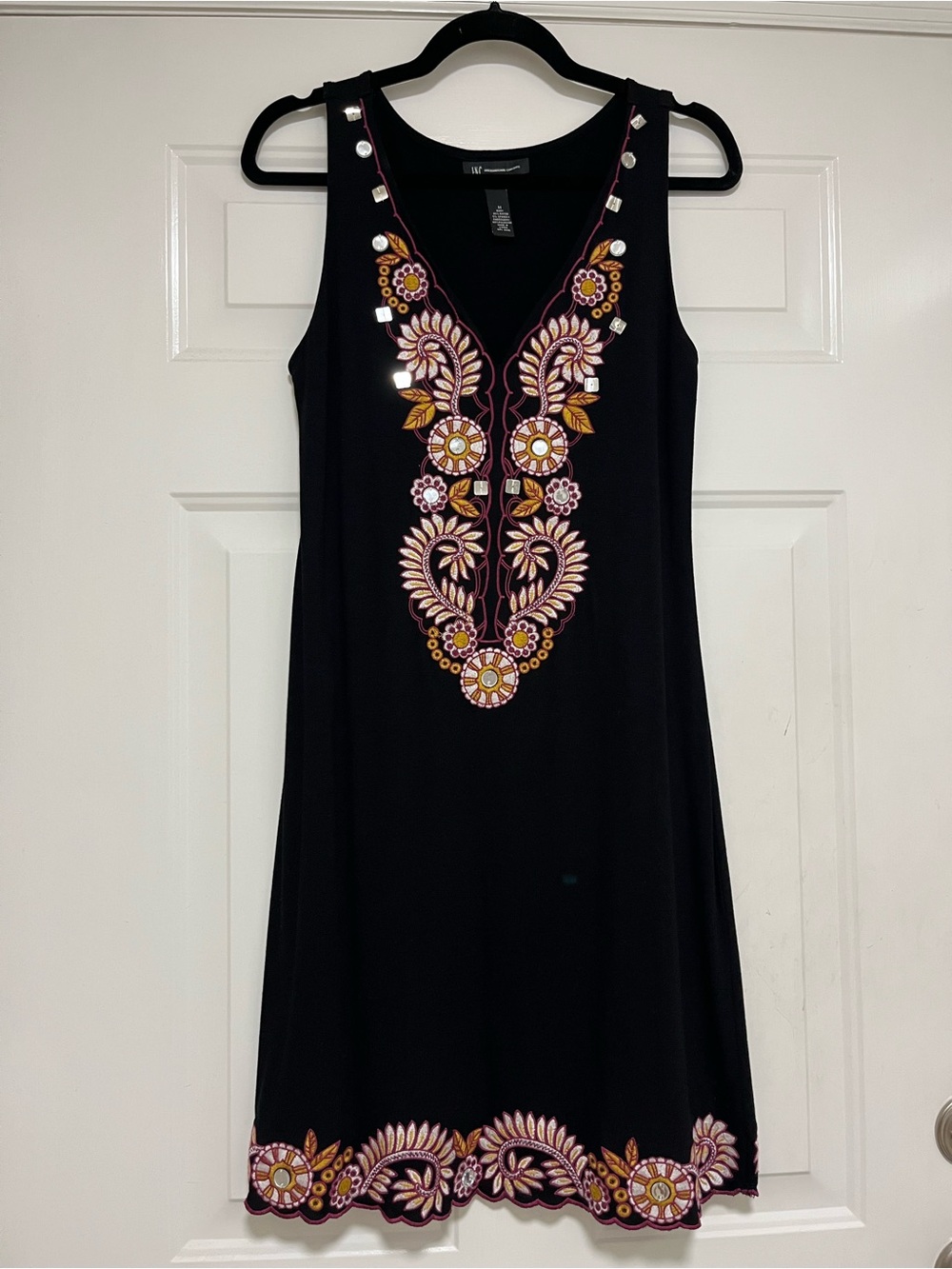 INC International Concepts Boho Black Sleeveless Embroidered V-Neck Dress Medium